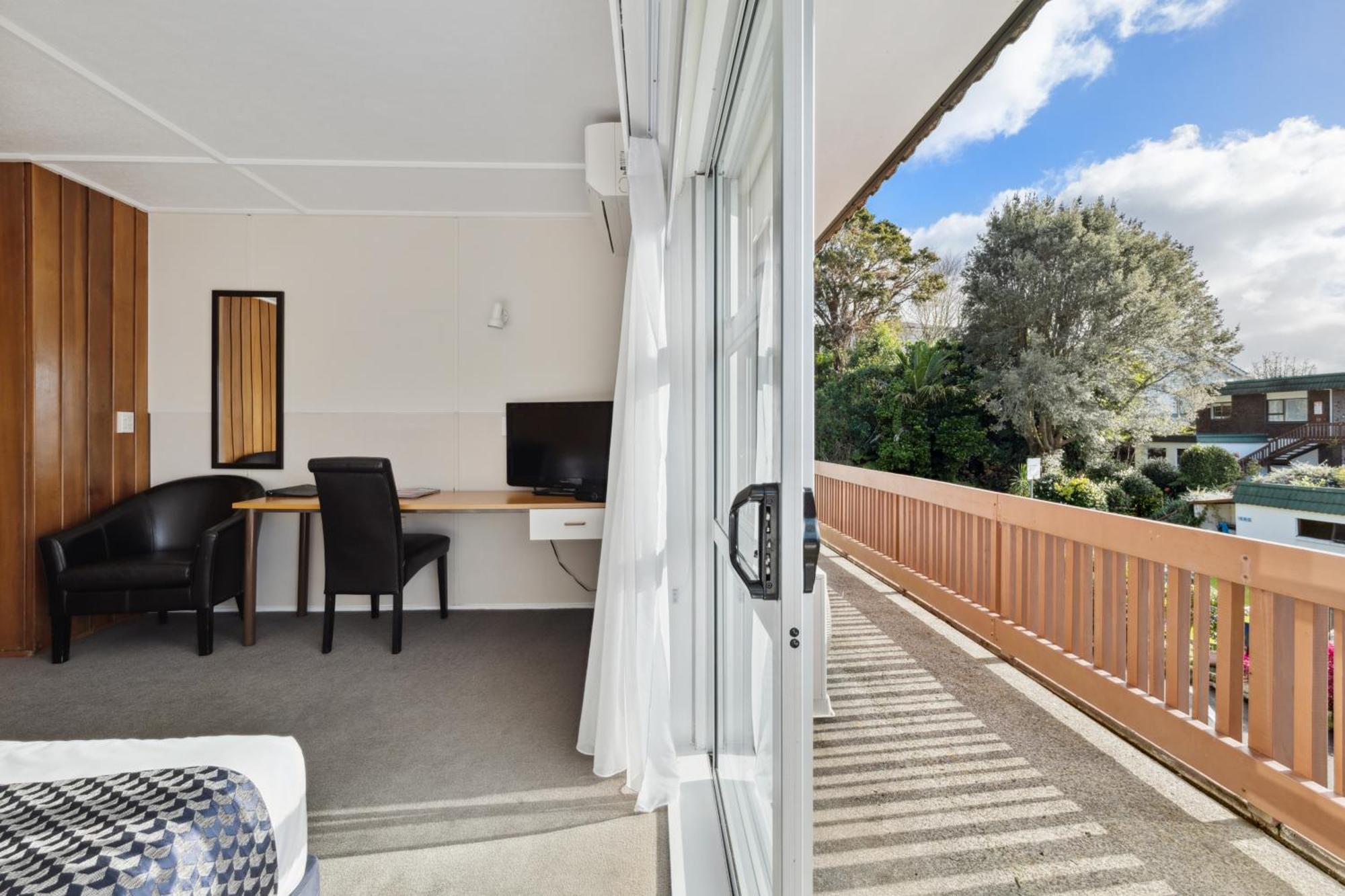 Flamingo Motel New Plymouth Exterior foto