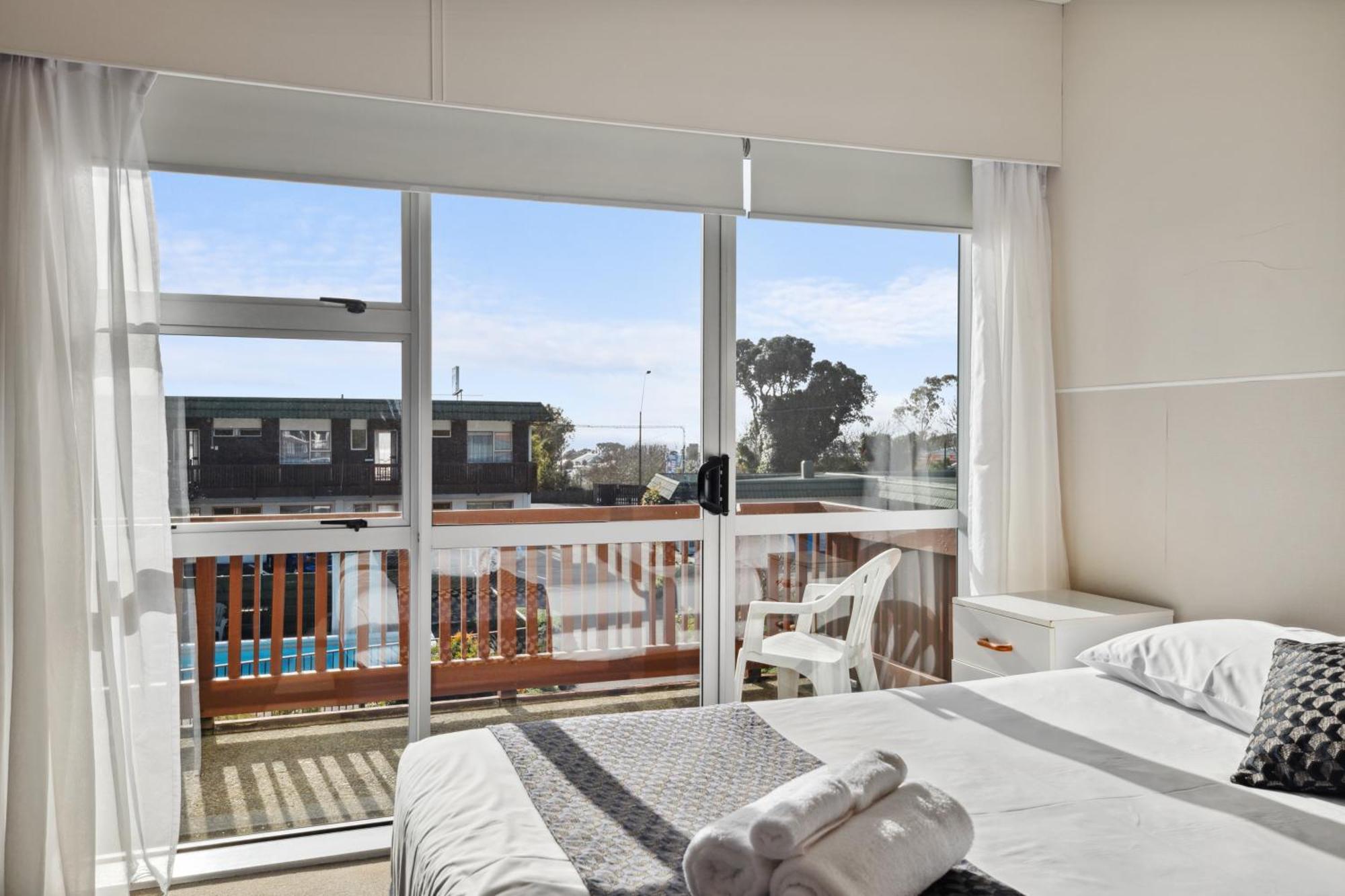 Flamingo Motel New Plymouth Exterior foto