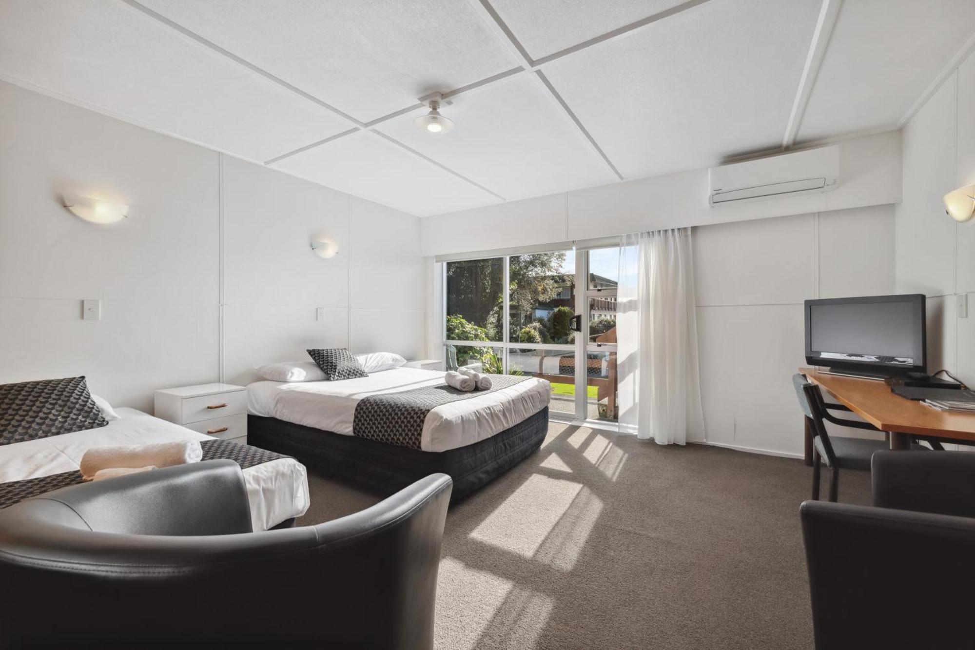 Flamingo Motel New Plymouth Exterior foto