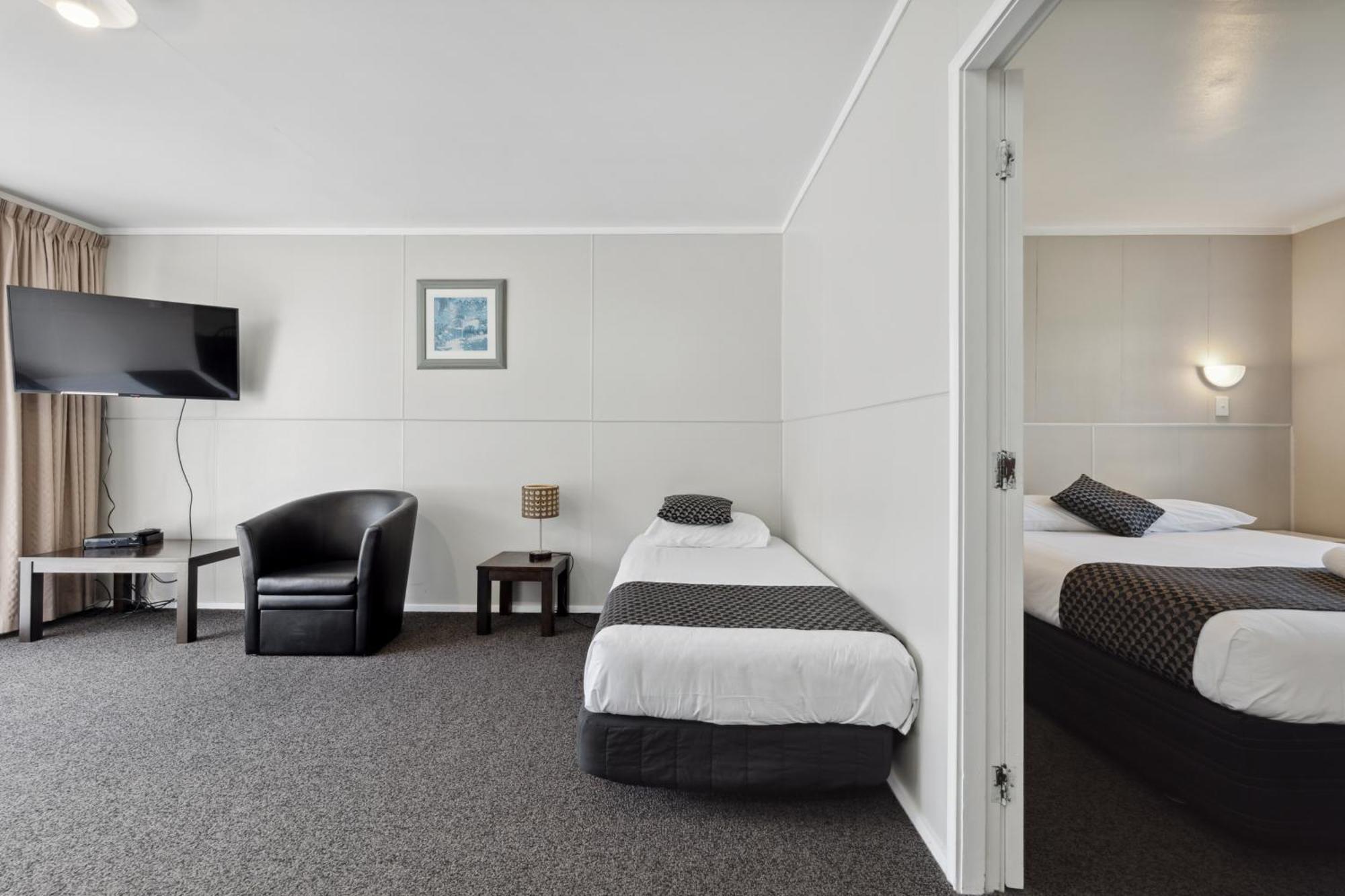 Flamingo Motel New Plymouth Exterior foto
