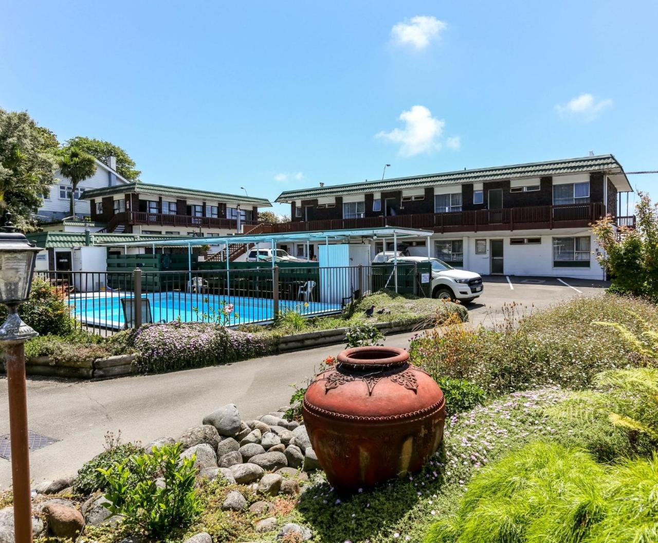 Flamingo Motel New Plymouth Exterior foto